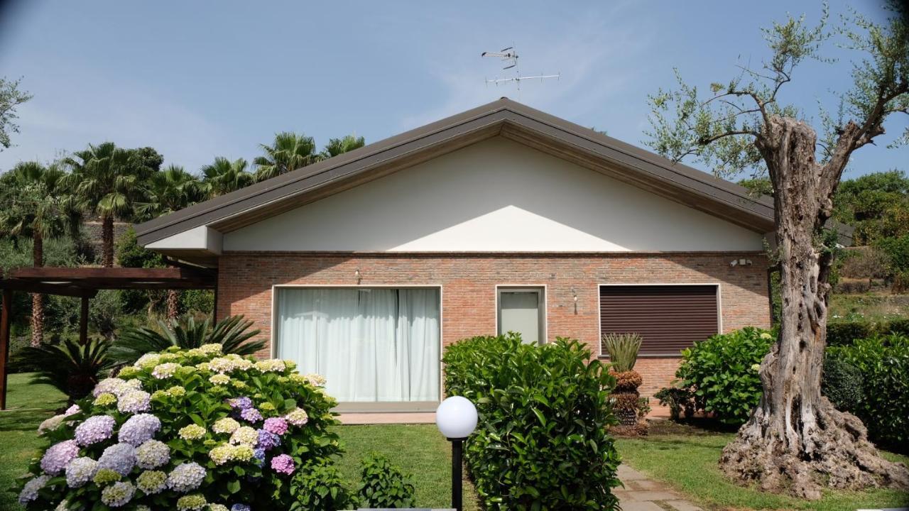 Holiday Homes Borgo Papardo Giarre Extérieur photo