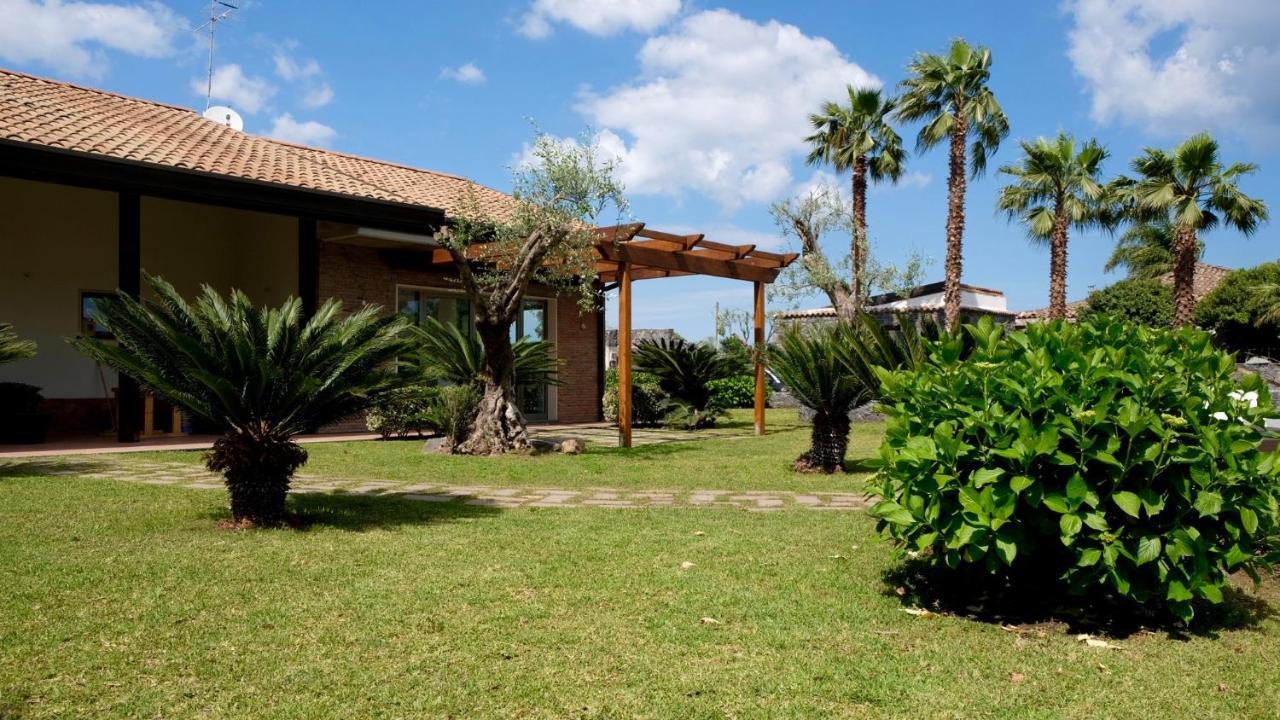 Holiday Homes Borgo Papardo Giarre Extérieur photo